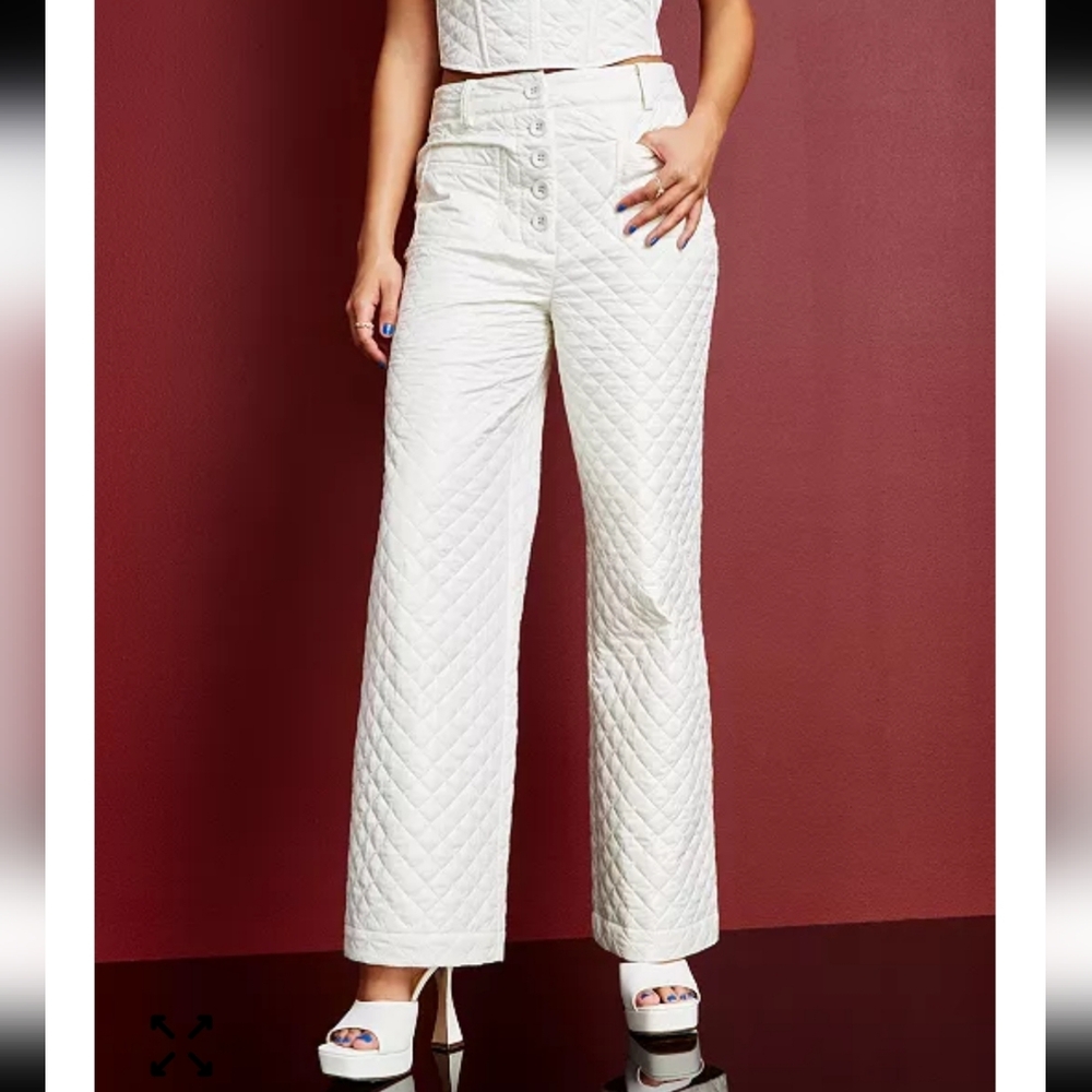 Royalty by Maluma x Macys Ivory Quilted Pants‎ Women's Size 8 High Waist New